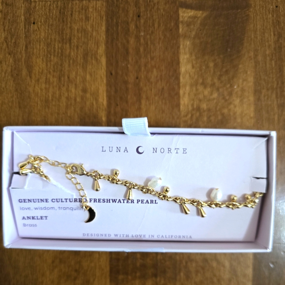 Luna Norte Pearl Anklet